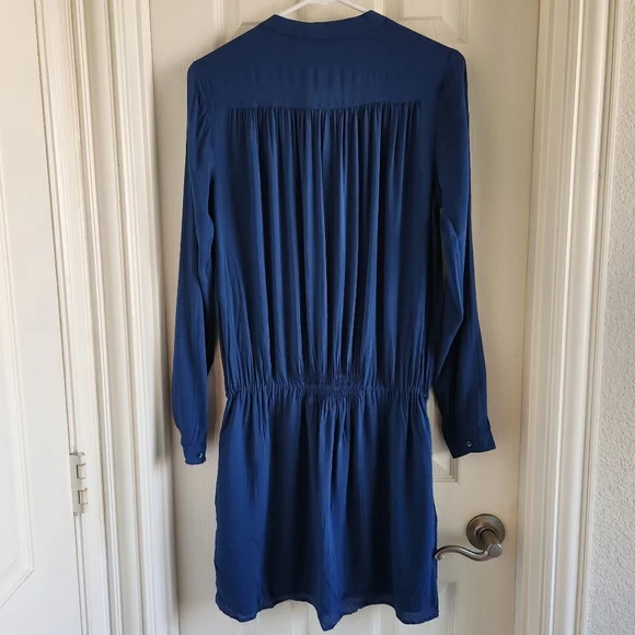 Vince Henley Long Sleeve Blue Rayon Drawstring Shirt Dress Button Front Size S - Picture 9 of 9